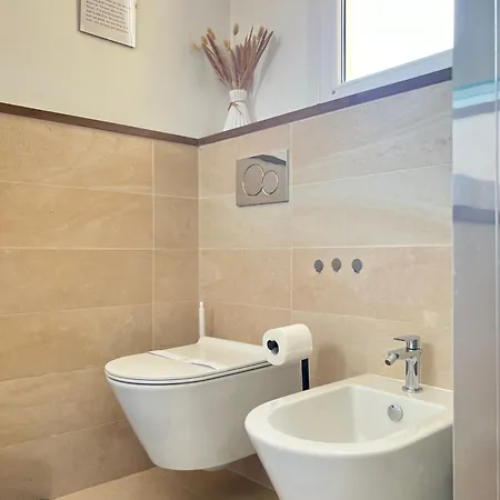 La Finestra Su Apartamento *