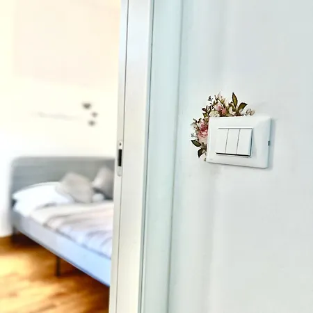 La Finestra Su Apartamento La Spezia